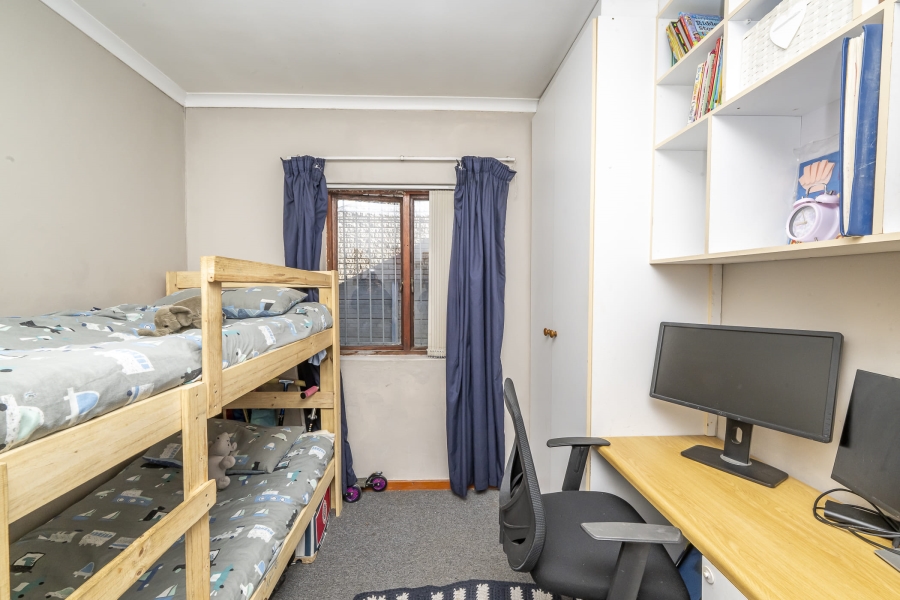 2 Bedroom Property for Sale in Bonnie Brae Western Cape